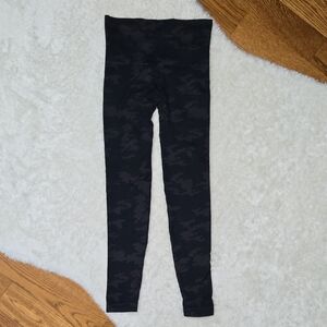 SPANX Grey/Black Camo Leggings, Womens Small, Great Condition